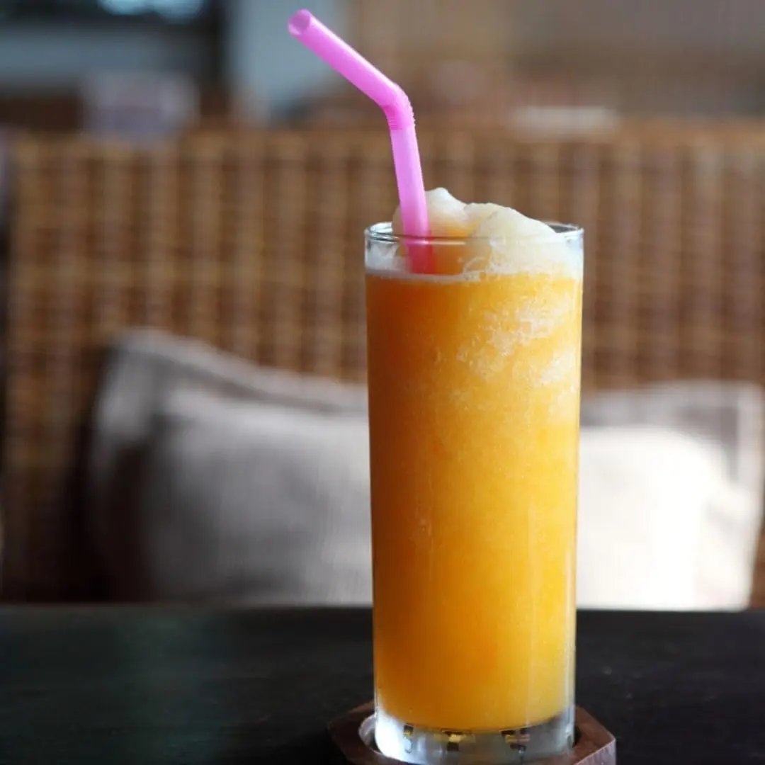 Flexible Plastic Straws Disposable, Vibrant & Colorful Assortment Bendy, Stylish Drinking Straws Flexible Plastic Straws Disposable, Vibrant & Colorful Assortment Bendy, Stylish Drinking Straws