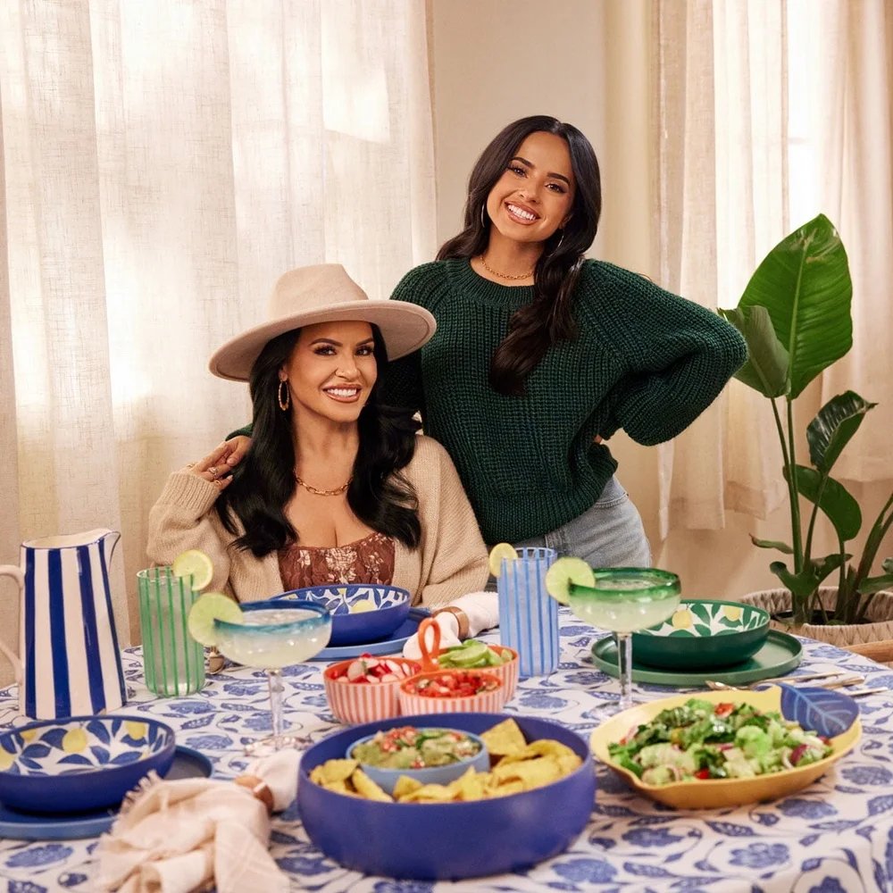 Bamboo Melamine 12-Piece Dinnerware Set Dishwasher Safe Service 4 Family Friendly Dining Plates Bowls Cereal Bowls Vibrant Table